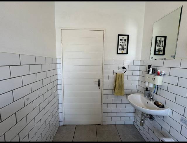 2 BEDROOM HOUSE FOR SALE IN THE CONIFERS